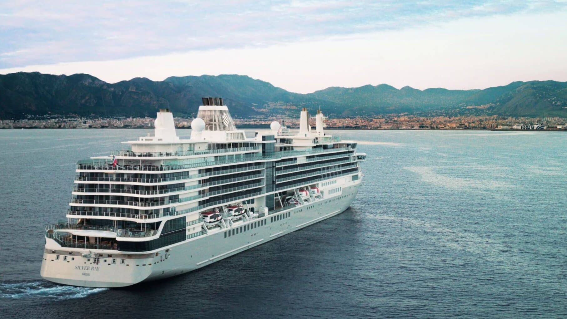 Silver Ray exterior