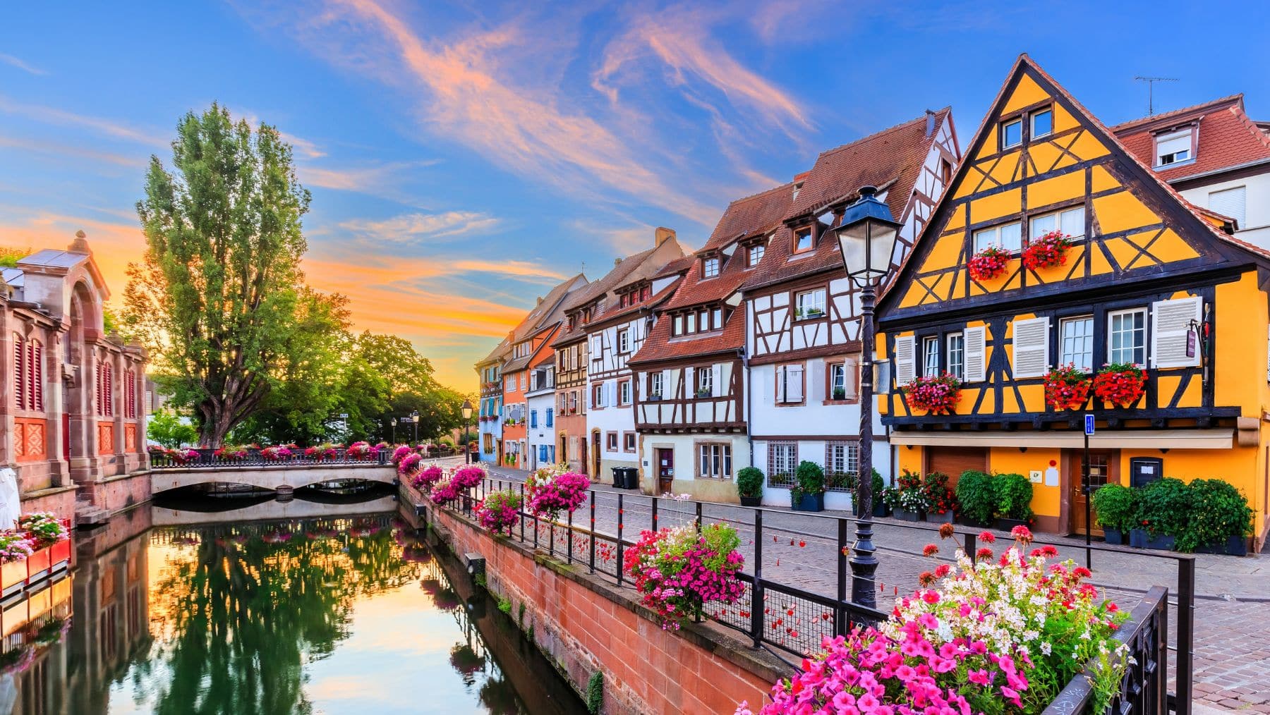 Charming canal with colorful houses.