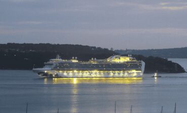crown princess in sydney harbour