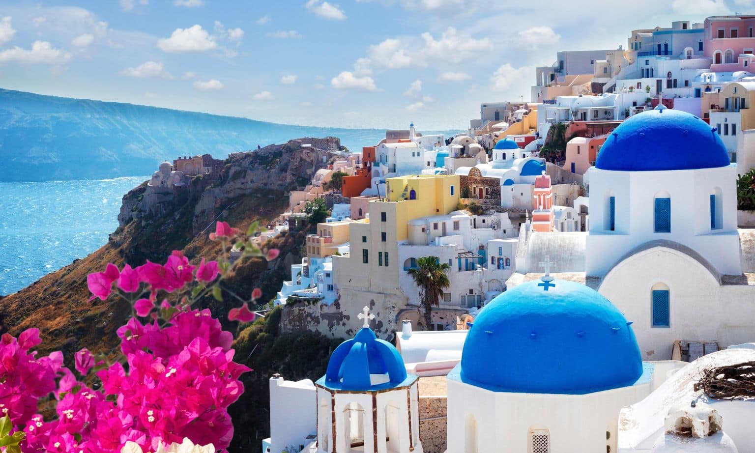 the traditional village of Santorini