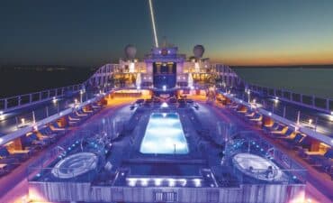 The pool deck on Oceania Riviera