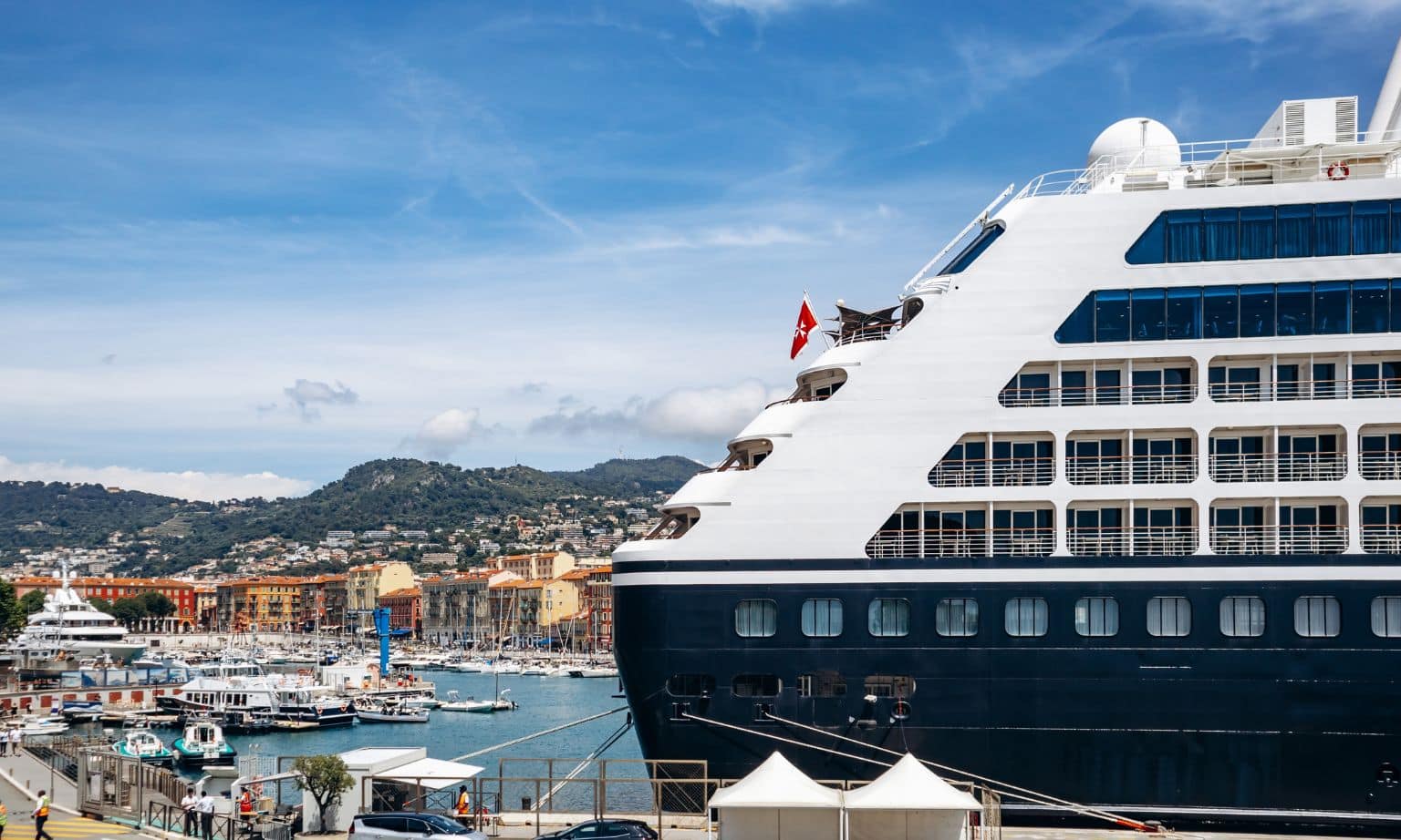 cruise ship in nice