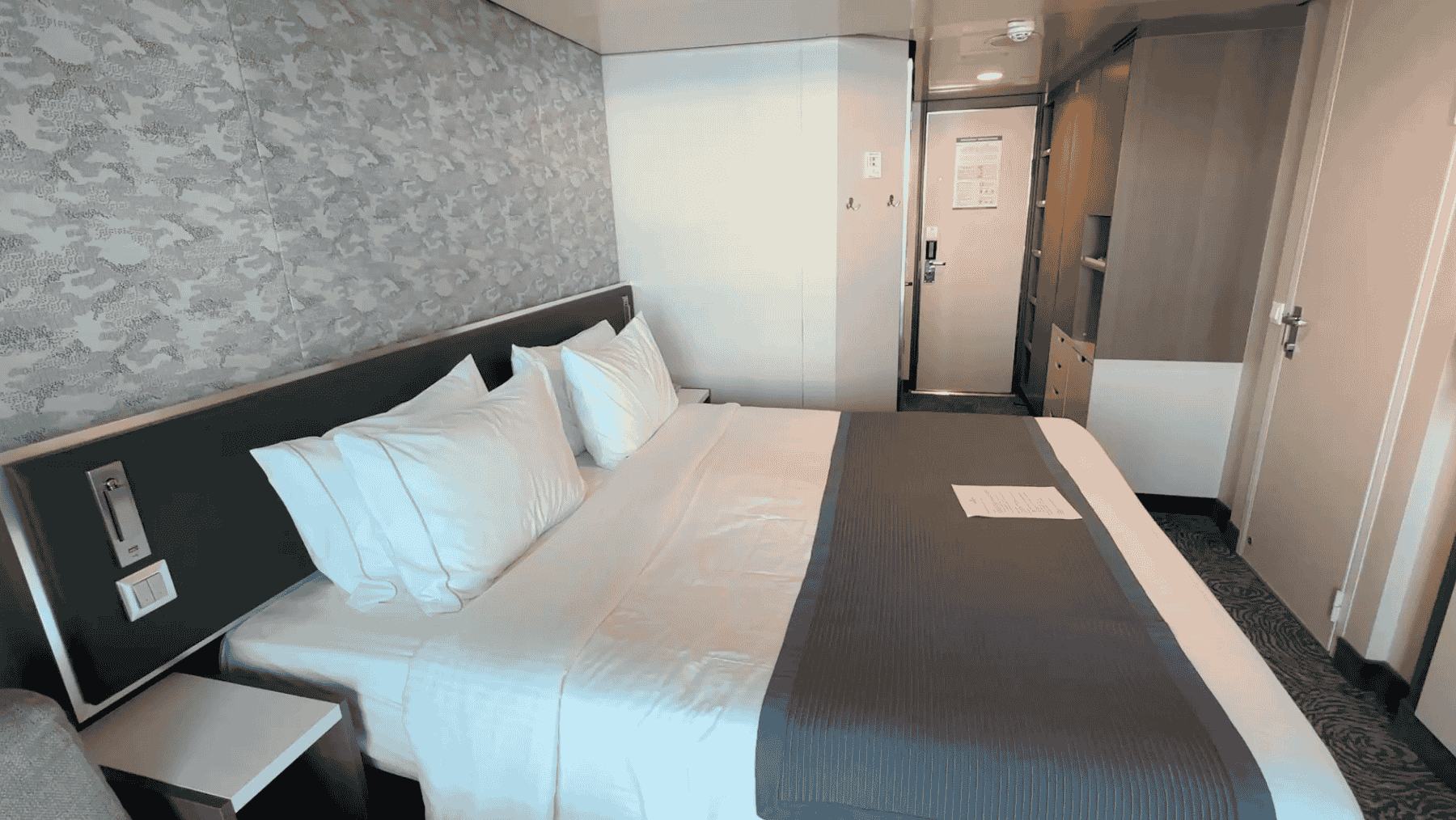 Norwegian Spirit in New Zealand