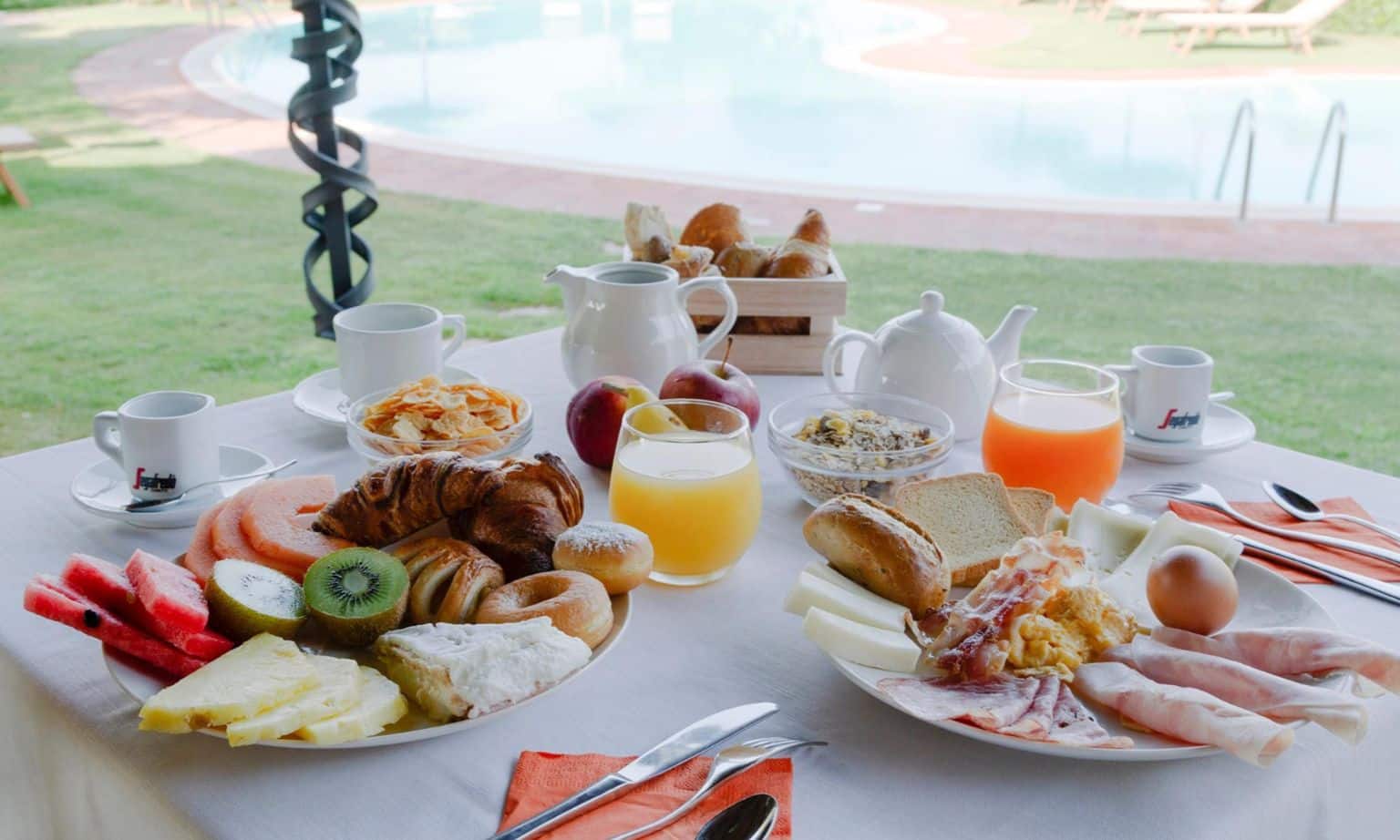 Hotel-Aldiola-Country-Resort-SantAntonio-di-Gallura-Exterior