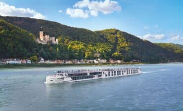 the exterior of cruise ship ss elisabeth