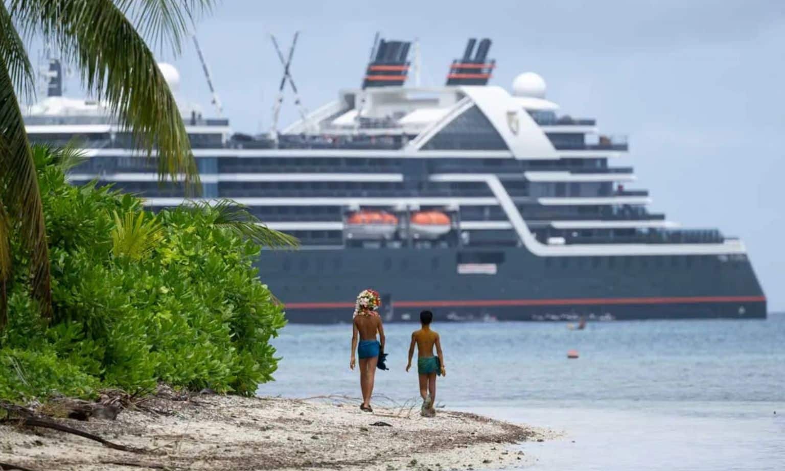 Ponant in Papua New Guinea
