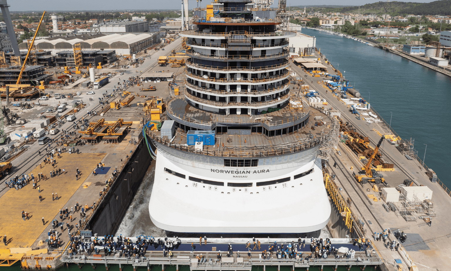 Norwegian Aura floated out in Italy