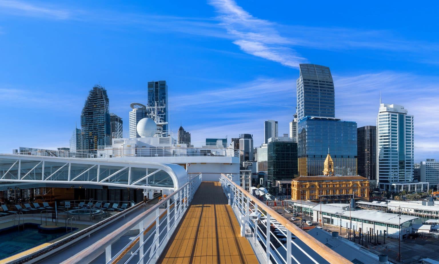cruise ship in auckland