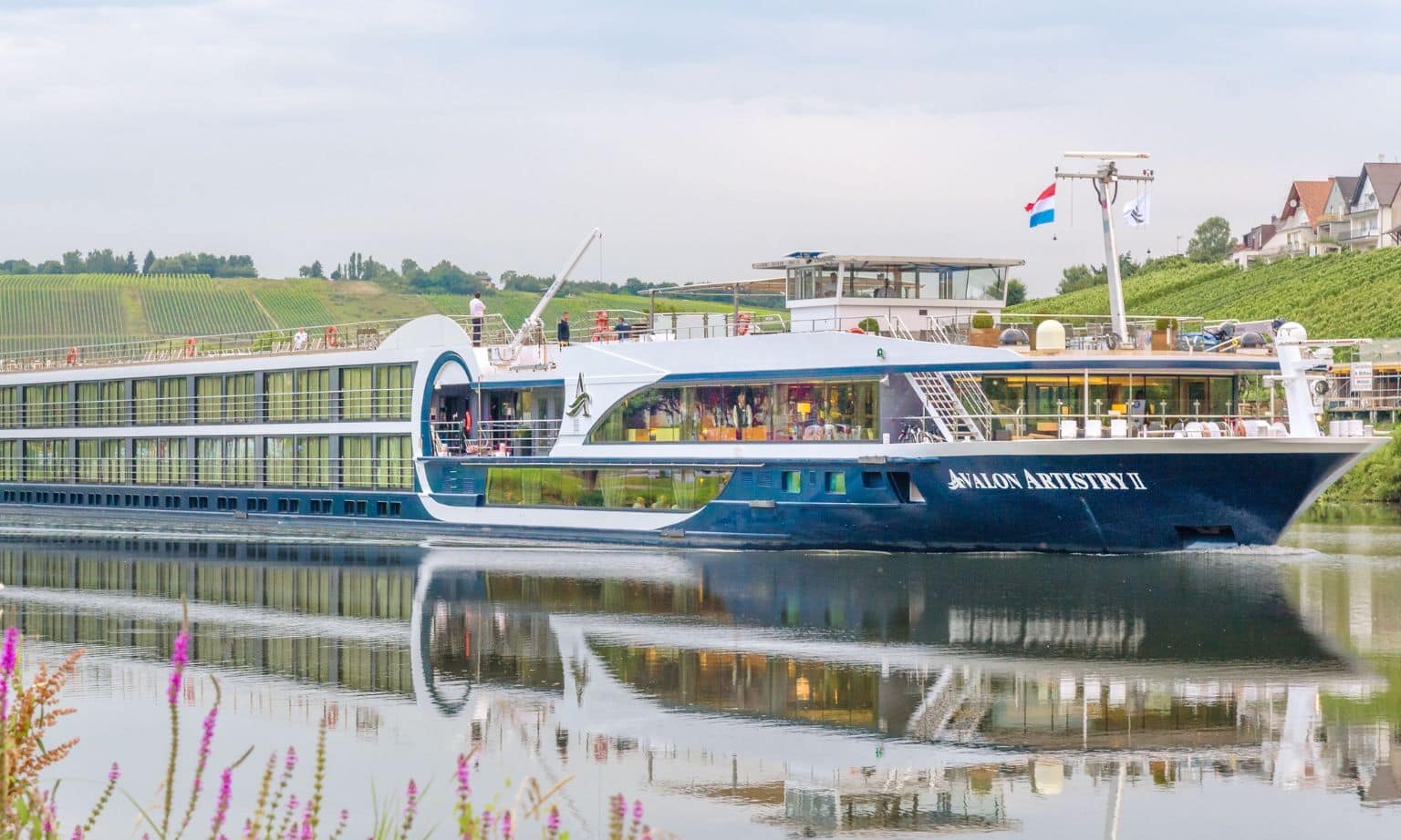Avalon Artistry II in France
