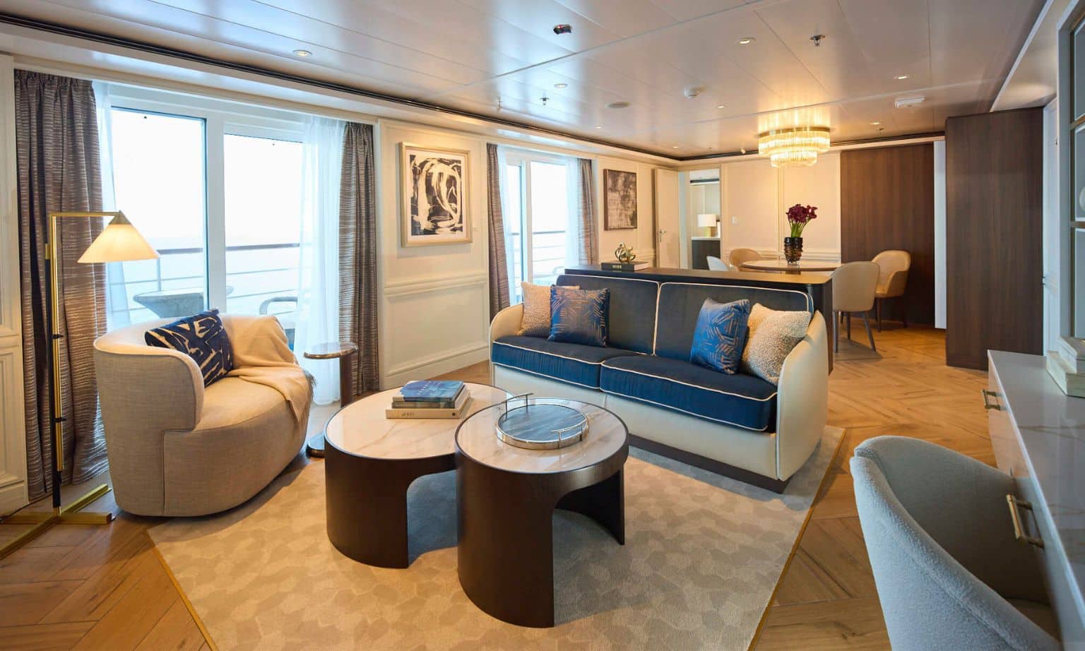 Seven Seas Voyager Grand Suiite