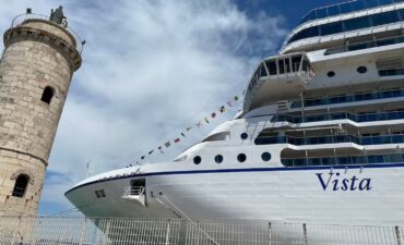 Vista Ship from the side