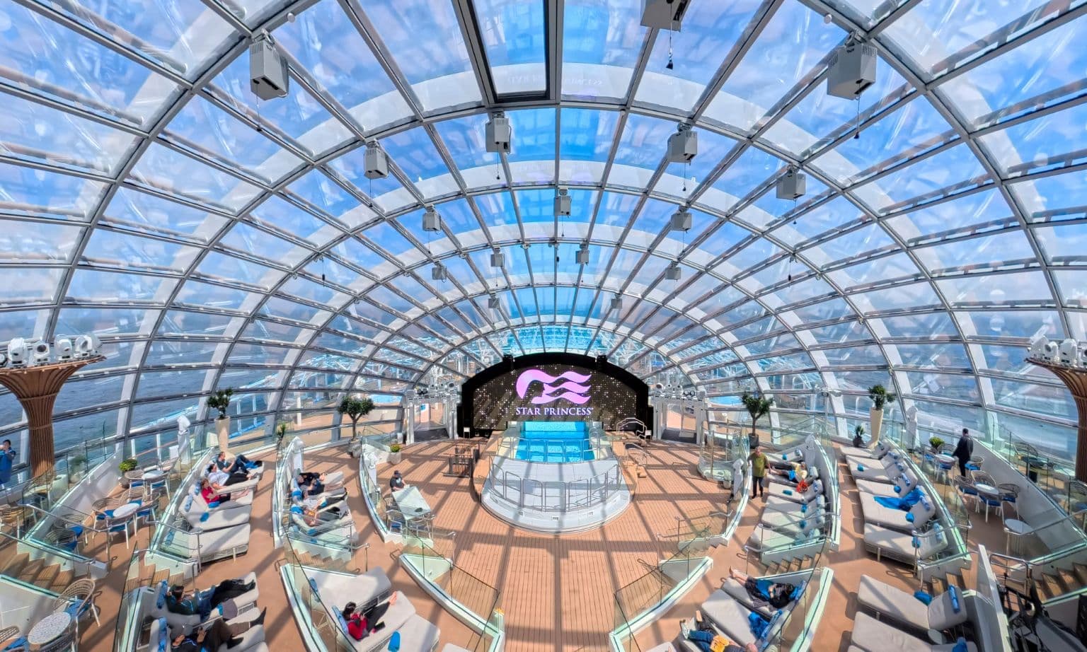 the plaza in star princess