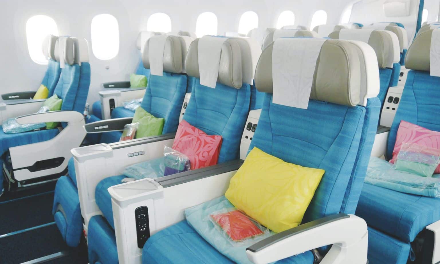 Premium economy seats on Air Tahiti Nui