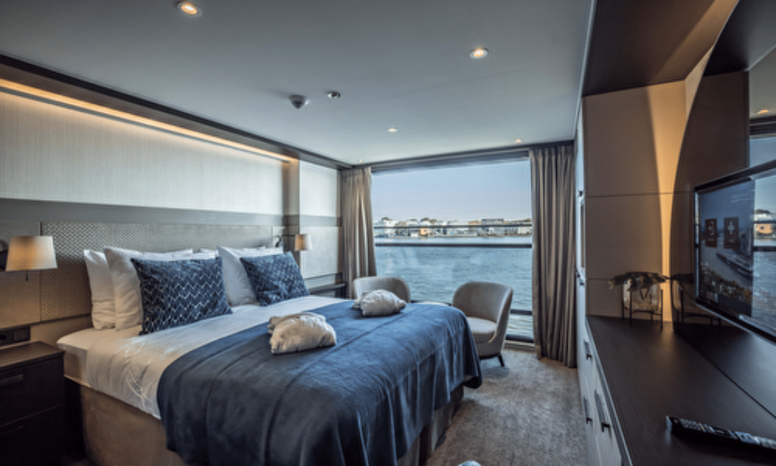 Balcony cabins on the Travelmarvel Rigel
