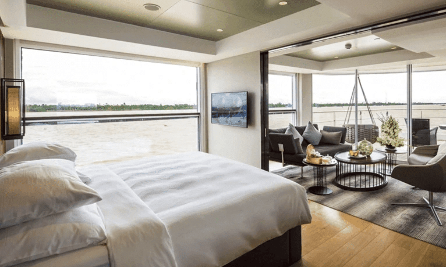 Scenic Spirit carries 68 guests
