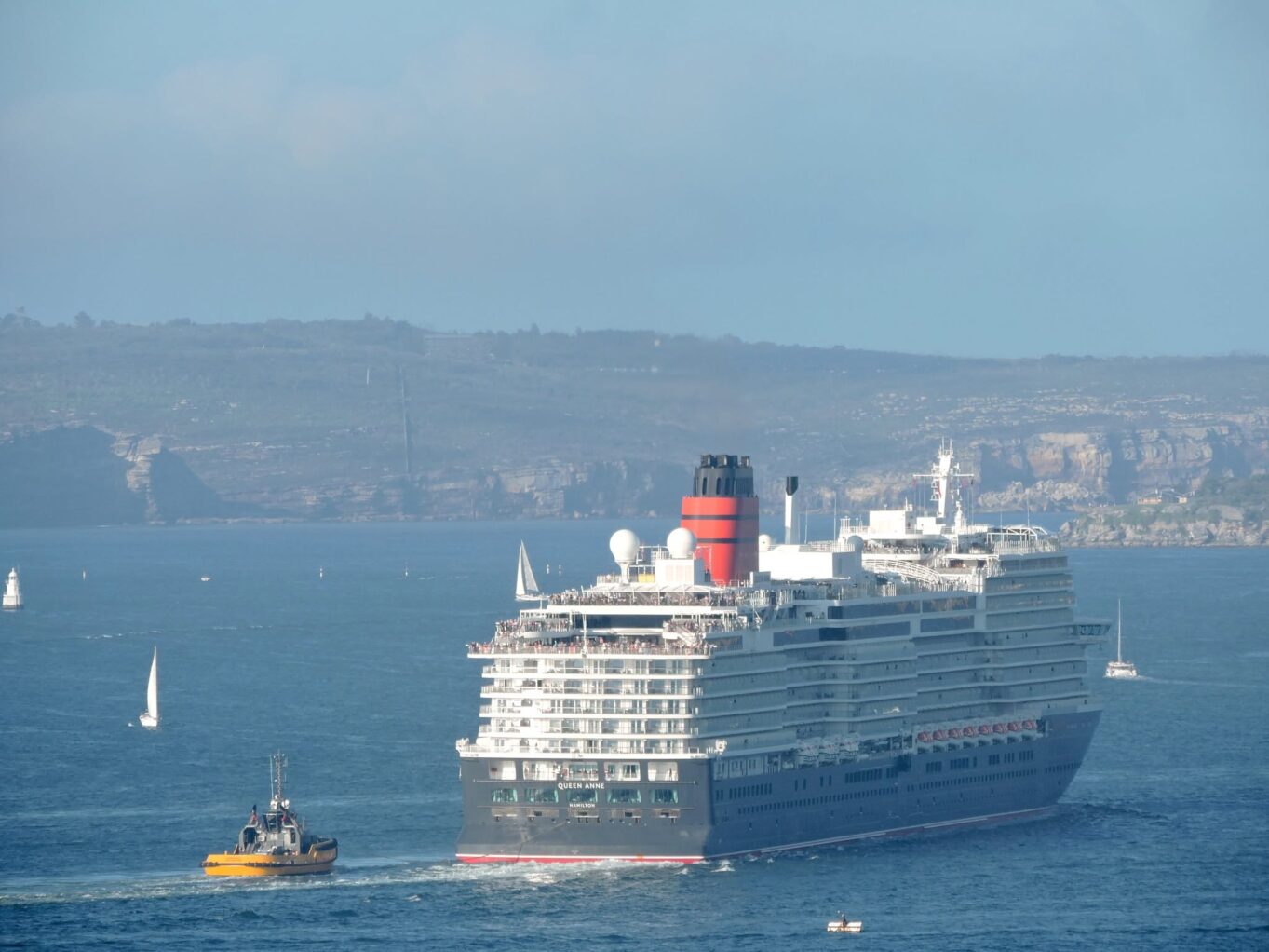 Cunard ship sailing