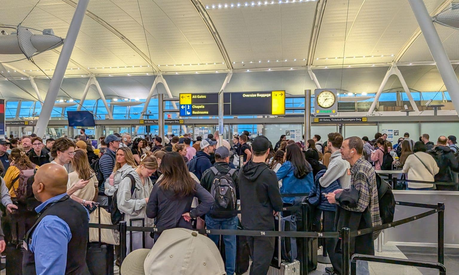 travel delays long line