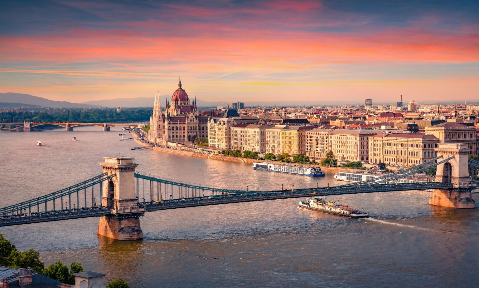 A sunset in Budapest